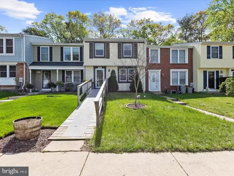 3621 Chadwick Ct, Pasadena, MD 21122