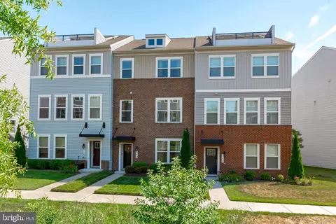 321 Bright Light Ct, Edgewater, MD 21037