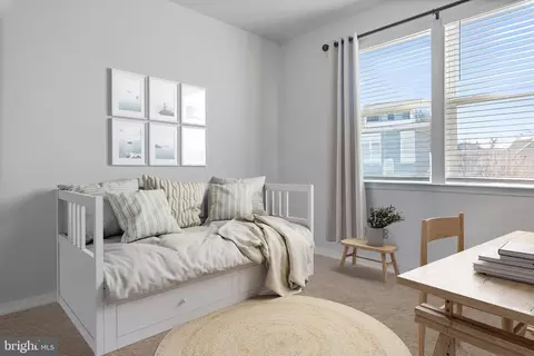 Bedroom - 321 Bright Light Ct, Edgewater, MD 21037 photo 3 of 3