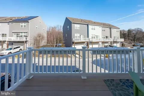 Exterior - 321 Bright Light Ct, Edgewater, MD 21037 photo 2 of 5
