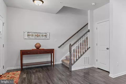 Entry Way - 321 Bright Light Ct, Edgewater, MD 21037 photo 12 of 12