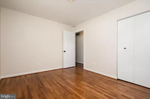 Bedroom - 718 215th St, Pasadena, MD 21122 photo 3 of 6