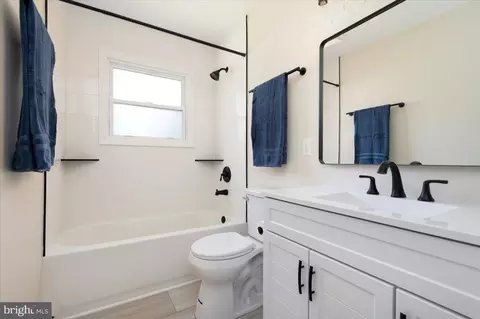 Bath - 718 215th St, Pasadena, MD 21122 photo 1 of 2