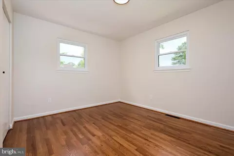 Bedroom - 718 215th St, Pasadena, MD 21122 photo 1 of 6