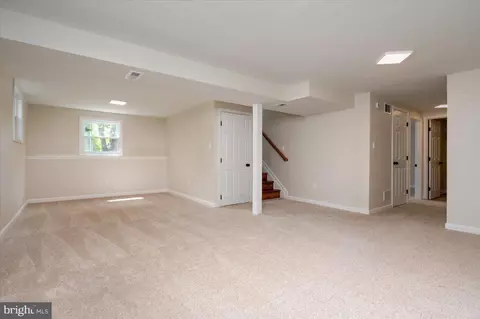 Living - 718 215th St, Pasadena, MD 21122 photo 6 of 6