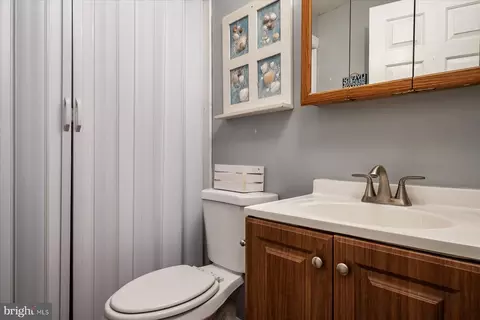 Bath - 4904 Beech St, Shady Side, MD 20764 photo 1 of 2