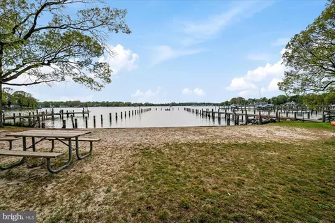 View/Area - 4904 Beech St, Shady Side, MD 20764 photo 1 of 1