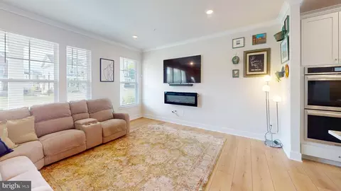 Entry Way - 106 Bikram Ter, Annapolis, MD 21403 photo 3 of 34