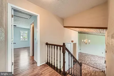 Entry Way - 7884 Brighton Ct, Pasadena, MD 21122 photo 3 of 4