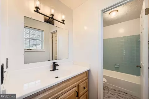 Bath - 7884 Brighton Ct, Pasadena, MD 21122 photo 1 of 4