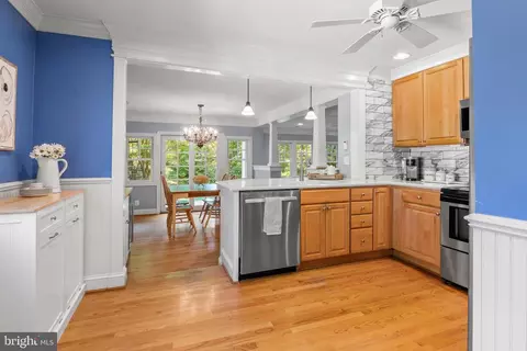 Kitchen - 431 Schley Rd, Annapolis, MD 21401 photo 2 of 4