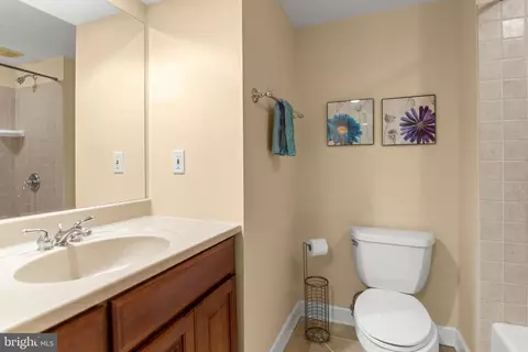 Bath - 431 Schley Rd, Annapolis, MD 21401 photo 7 of 8