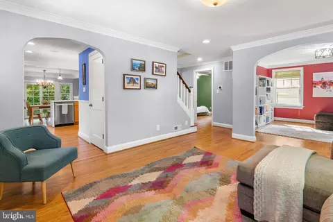 Entry Way - 431 Schley Rd, Annapolis, MD 21401 photo 1 of 8