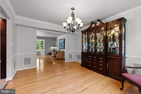 2317 Nantucket Dr, Crofton, MD 21114 photo 6