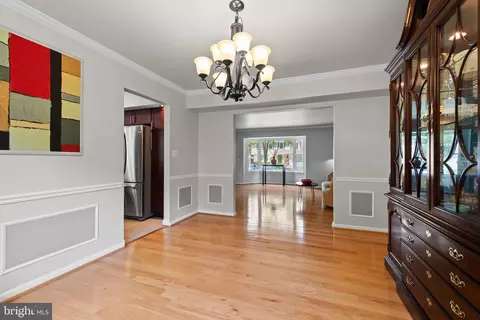 2317 Nantucket Dr, Crofton, MD 21114 photo 8