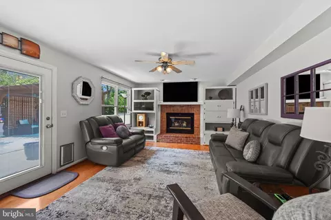 2317 Nantucket Dr, Crofton, MD 21114 photo 14