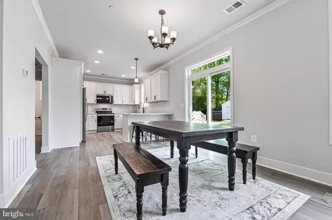 Dining - 3519 Cedar Dr, Edgewater, MD 21037 photo 1 of 1