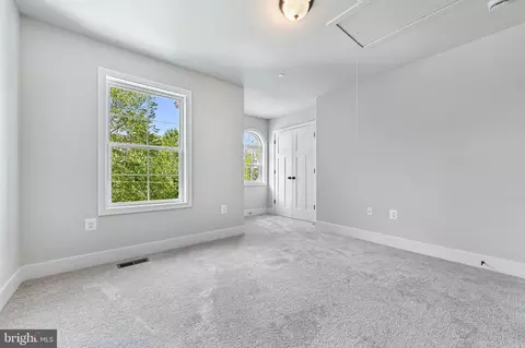 Bedroom - 3519 Cedar Dr, Edgewater, MD 21037 photo 7 of 8