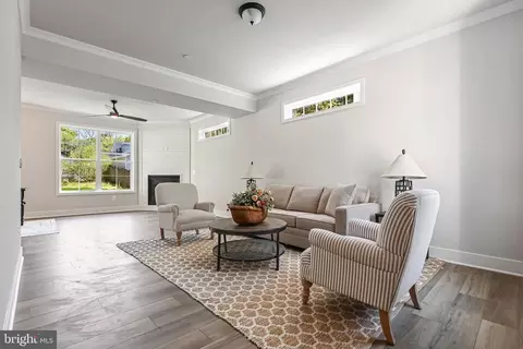 Living - 3519 Cedar Dr, Edgewater, MD 21037 photo 2 of 3