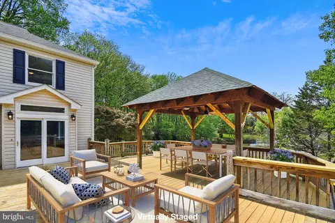 Exterior - 1776 Chesapeake Pl, Pasadena, MD 21122 photo 1 of 1