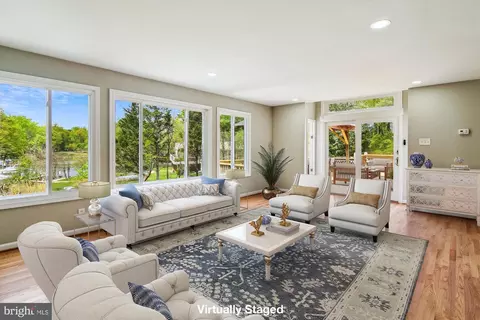 Living - 1776 Chesapeake Pl, Pasadena, MD 21122 photo 1 of 5