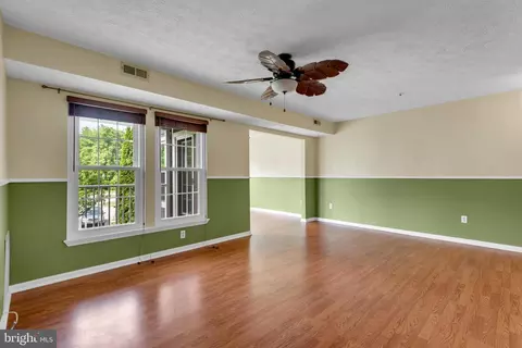 657 Deering Rd #3E, Pasadena, MD 21122 photo 9