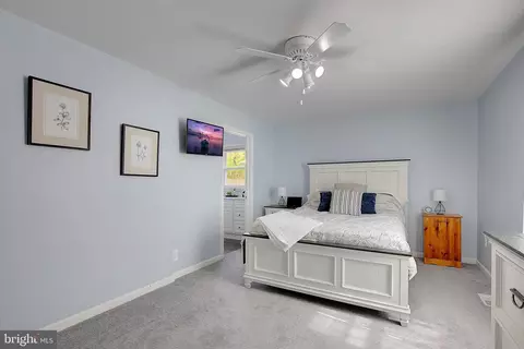 582 6th St, Pasadena, MD 21122 photo 14