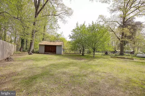 582 6th St, Pasadena, MD 21122 photo 31