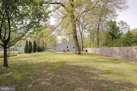 582 6th St, Pasadena, MD 21122 photo 32