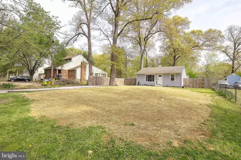 582 6th St, Pasadena, MD 21122 photo 45
