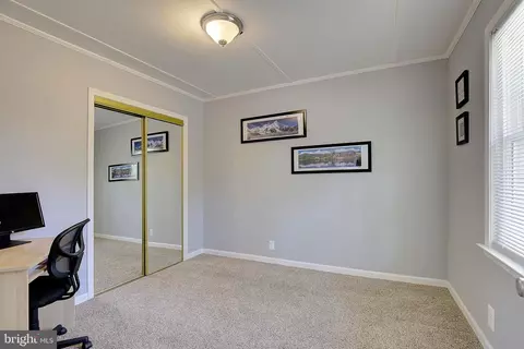 582 6th St, Pasadena, MD 21122 photo 21