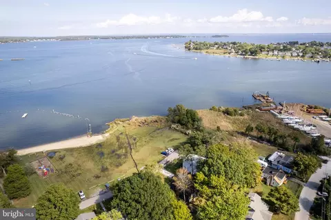 View/Area - 3734 1st Ave, Edgewater, MD 21037 photo 8 of 10
