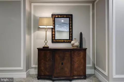 Entry Way - 5 Park Pl #507, Annapolis, MD 21401 photo 4 of 7