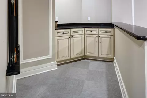 Entry Way - 5 Park Pl #507, Annapolis, MD 21401 photo 5 of 7