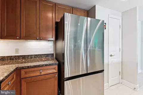 Kitchen - 5 Park Pl #507, Annapolis, MD 21401 photo 2 of 6