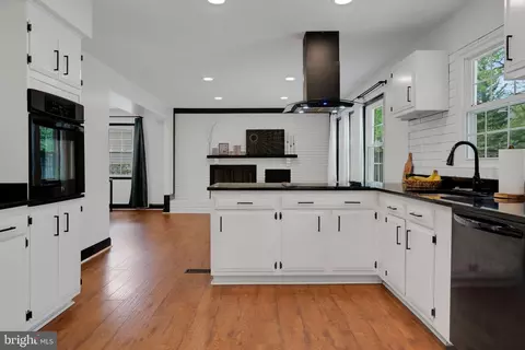 1729 Urby Dr, Crofton, MD 21114 photo 6