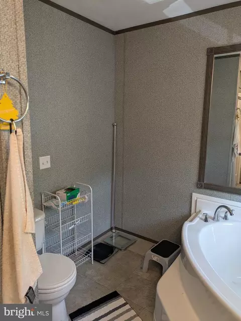 312 Berts Dr, Lothian, MD 20711 photo 8