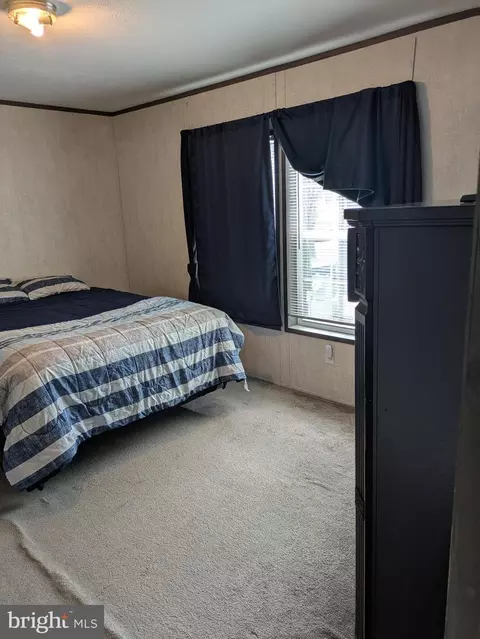 312 Berts Dr, Lothian, MD 20711 photo 9