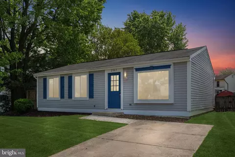 2963 Crystal Palace Ln, Pasadena, MD 21122