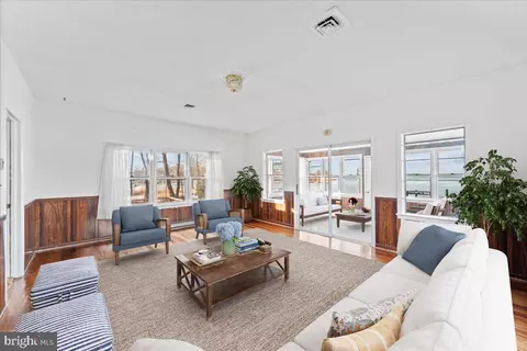 Living - 4801 Avery Rd, Shady Side, MD 20764 photo 2 of 2