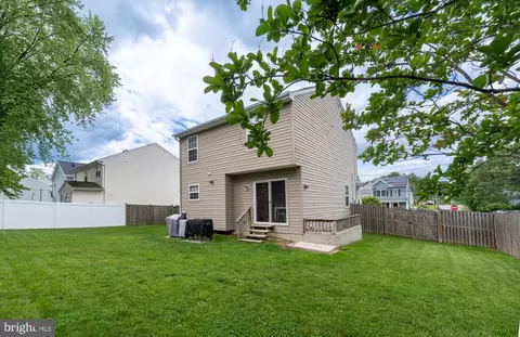 Exterior - 7815 Outing Ave, Pasadena, MD 21122 photo 3 of 4