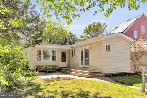 1502 Grange Rd, Edgewater, MD 21037 photo 2