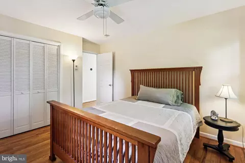 Bedroom - 2104 Harbor Dr, Annapolis, MD 21409 photo 9 of 11