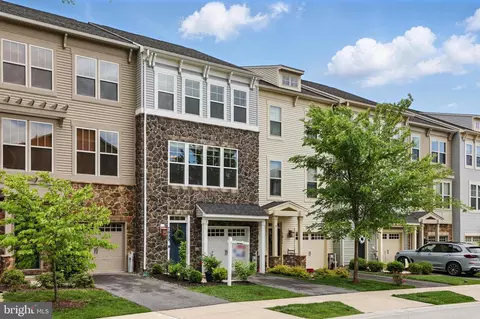 7609 Lyndon Ct, Glen Burnie, MD 21060