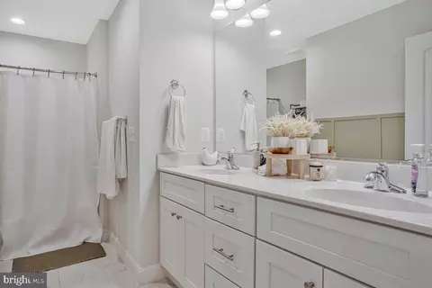 Other - 1636 Chesapeake Ln, Edgewater, MD 21037 photo 11 of 17
