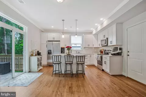 Other - 1636 Chesapeake Ln, Edgewater, MD 21037 photo 6 of 17