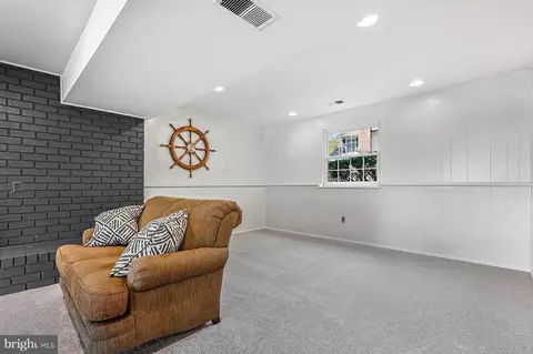Other - 857 Spriggs Ct, Arnold, MD 21012 photo 6 of 12
