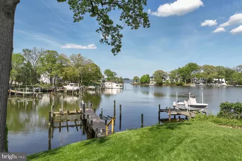 View/Area - 857 Spriggs Ct, Arnold, MD 21012 photo 2 of 7