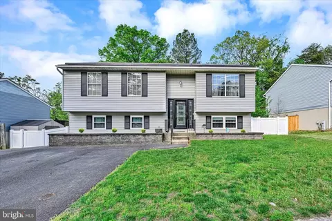 1512 Lochaber Ct, Glen Burnie, MD 21061
