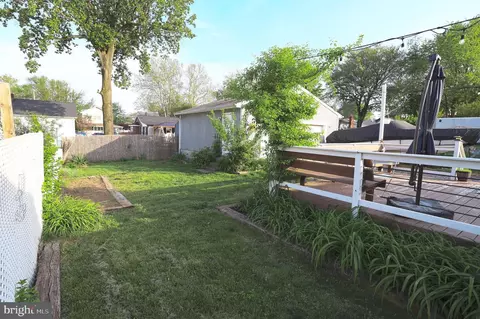Exterior - 221 Arundel Rd, Pasadena, MD 21122 photo 2 of 4